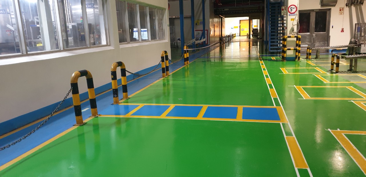 Sàn được sơn phủ Epoxy hoàn thiện